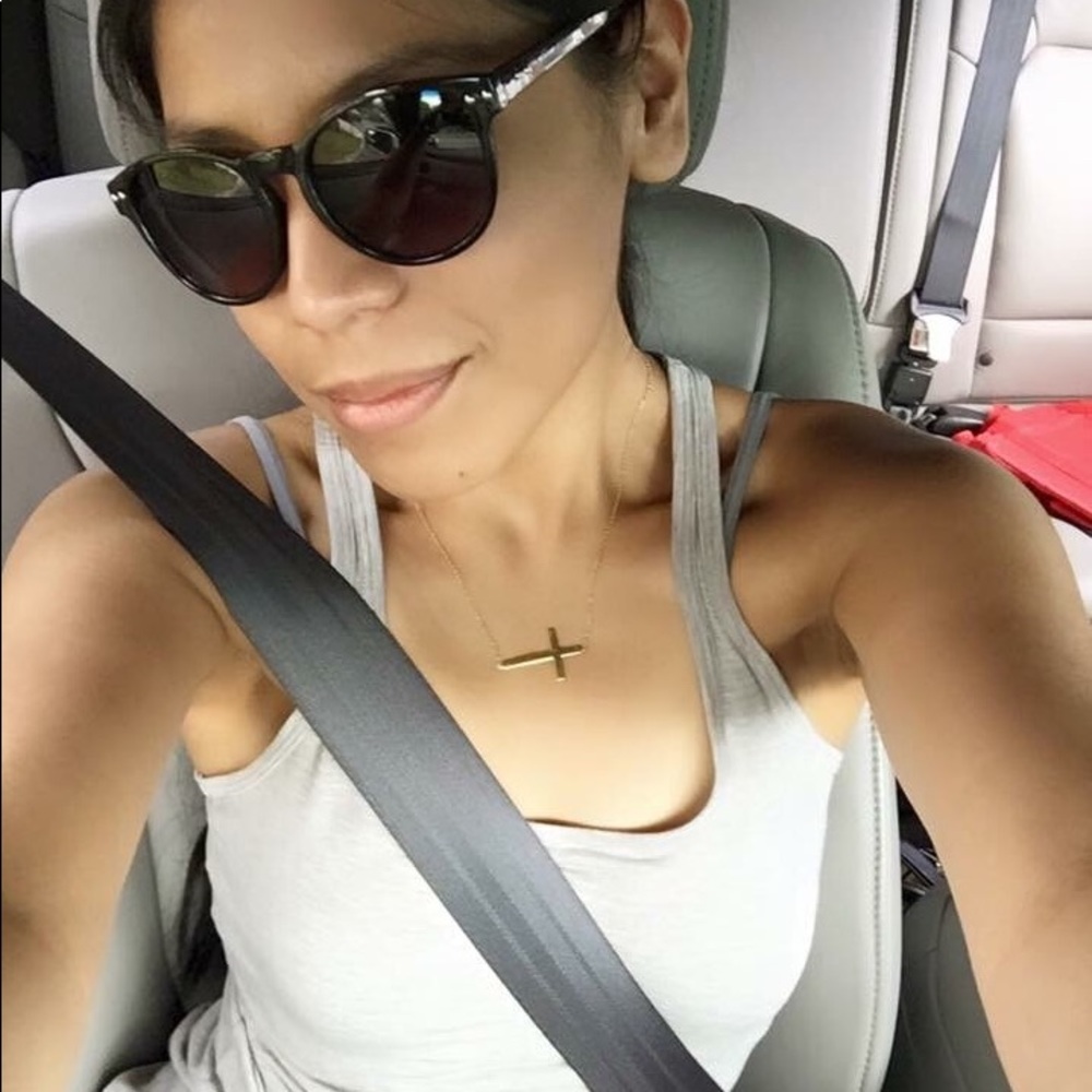 Meet your Posher, Tania